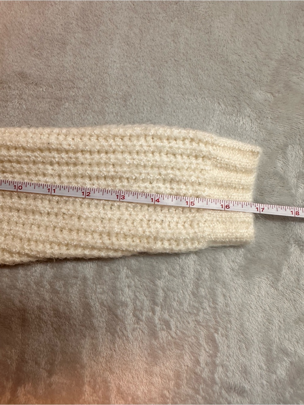 Torrid Ivory Red Heart Chunky Knit V-Neck Sweater Size 00 (M/L) Cozy Valentine - Picture 5 of 8